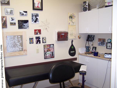 Artnbody tattoo studio interior for hygienic body art