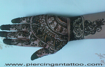 Henna tattoo by disha singh.